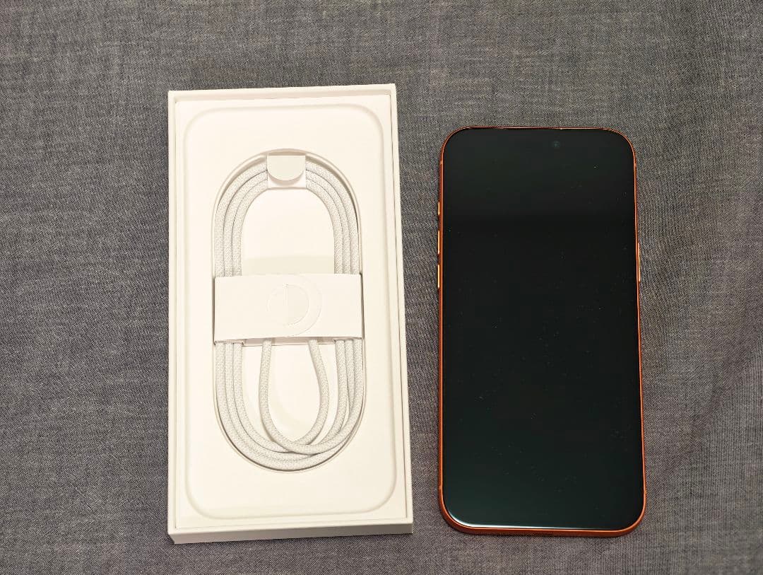 iPhone 17 pro max オレンジ 256GB バッテリー100%