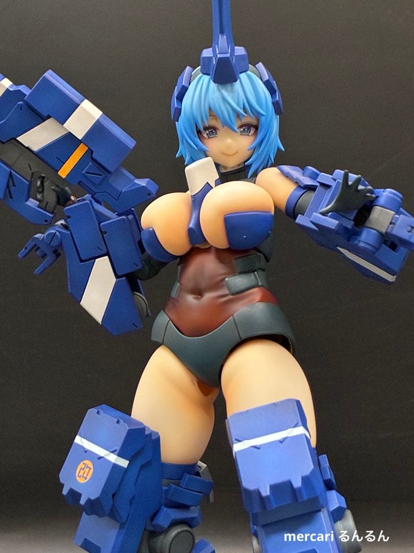 フレームアームズ・ガール 輝鎚・甲ブルーver＋ウェポンユニット×3塗装完成品