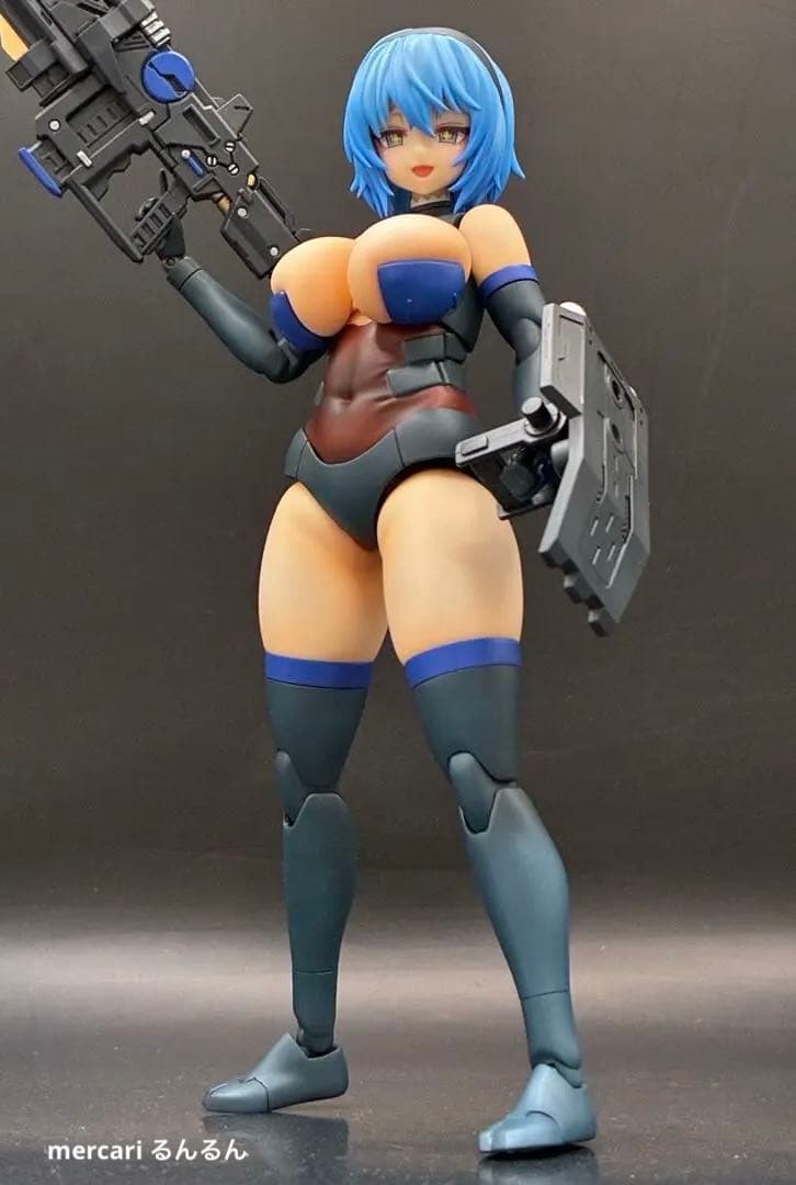 フレームアームズ・ガール 輝鎚・甲ブルーver＋ウェポンユニット×3塗装完成品
