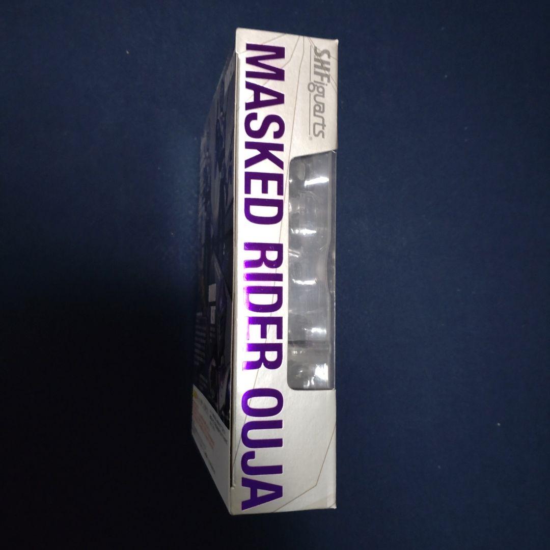 【未開封品】S.H.Figuarts ジェノサイダー 仮面ライダー王蛇