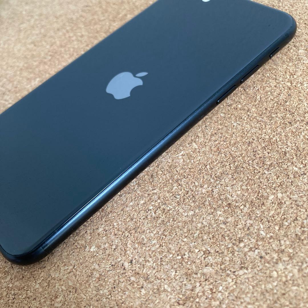 4144【早い者勝ち】電池新品☆iPhoneSE2 64GB SIMフリー☆