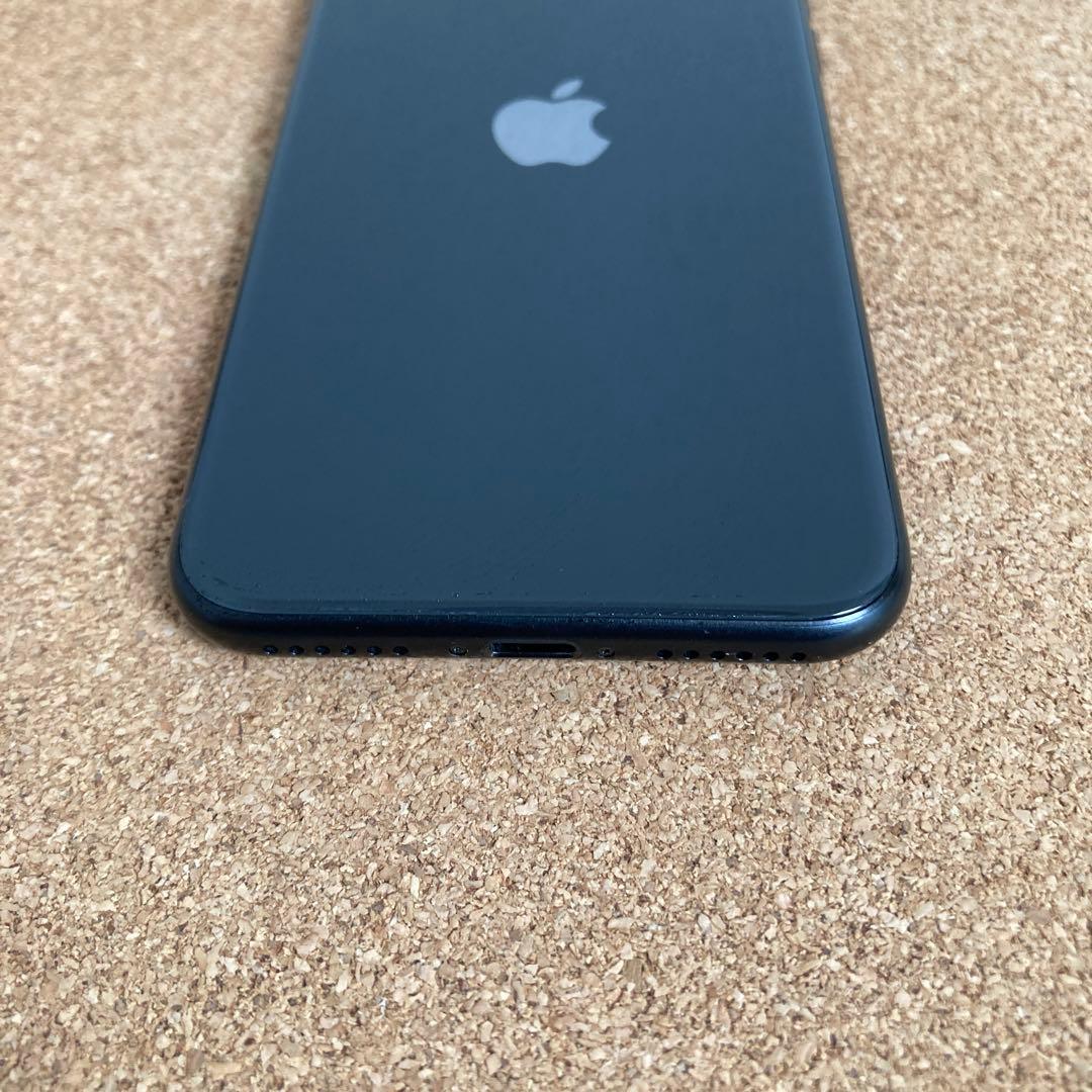 4144【早い者勝ち】電池新品☆iPhoneSE2 64GB SIMフリー☆