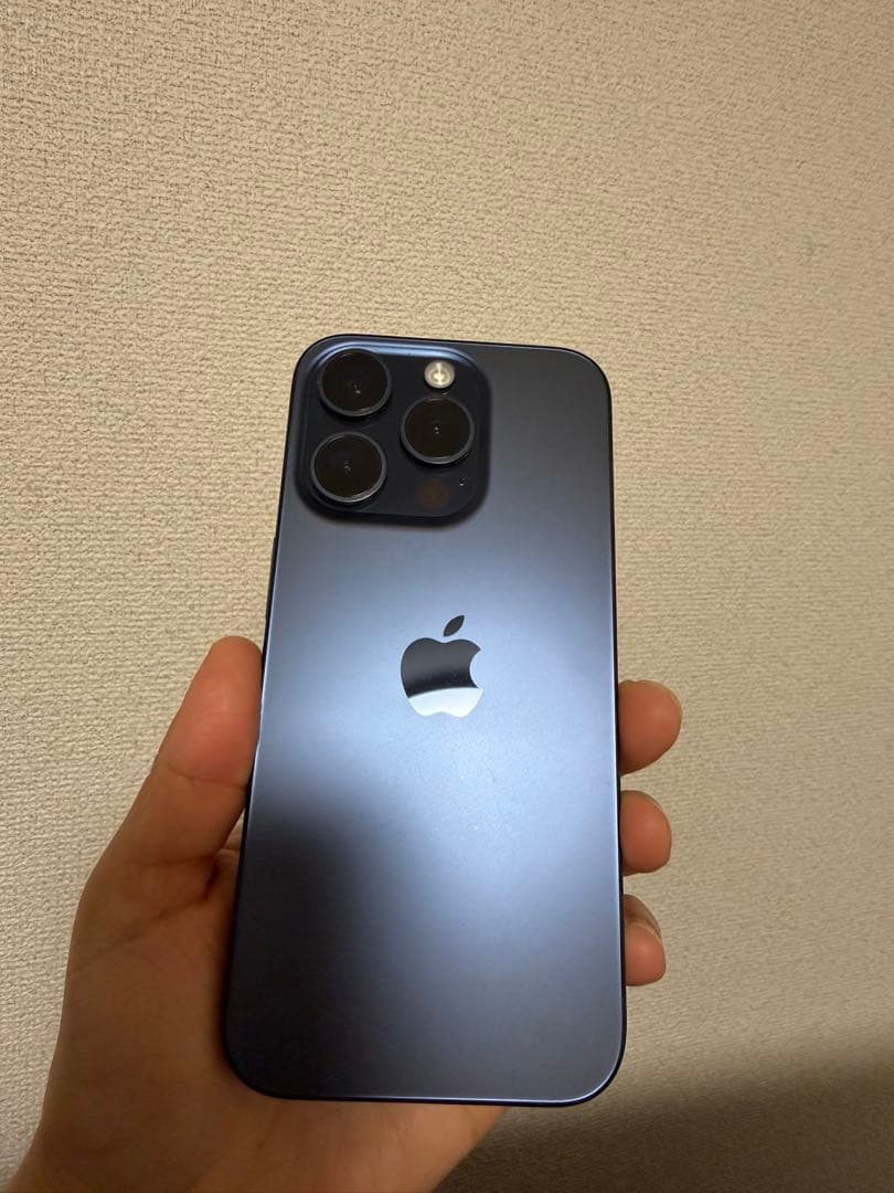 Apple iPhone 15 Pro ブルーチタン 本体
