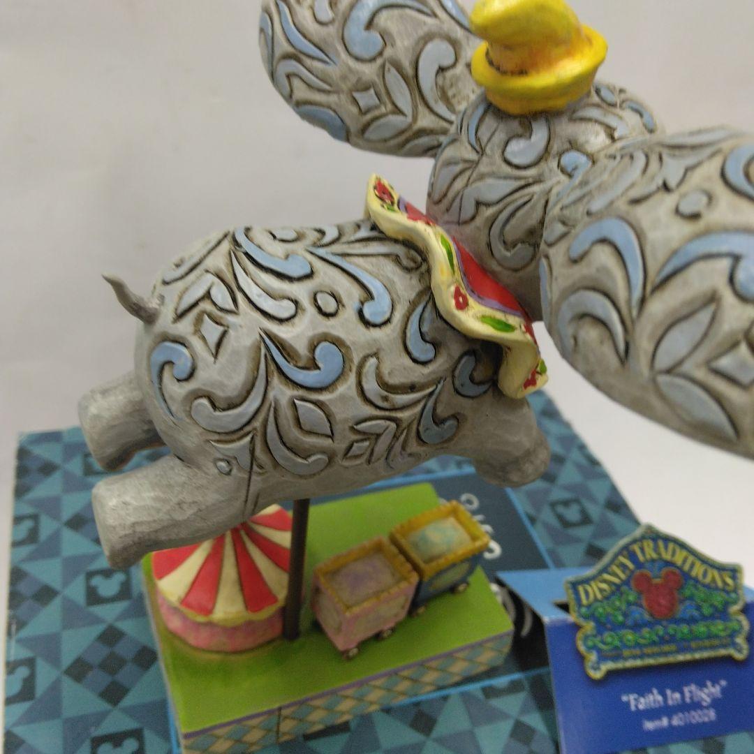ディズニーダンボ木製フィギュア