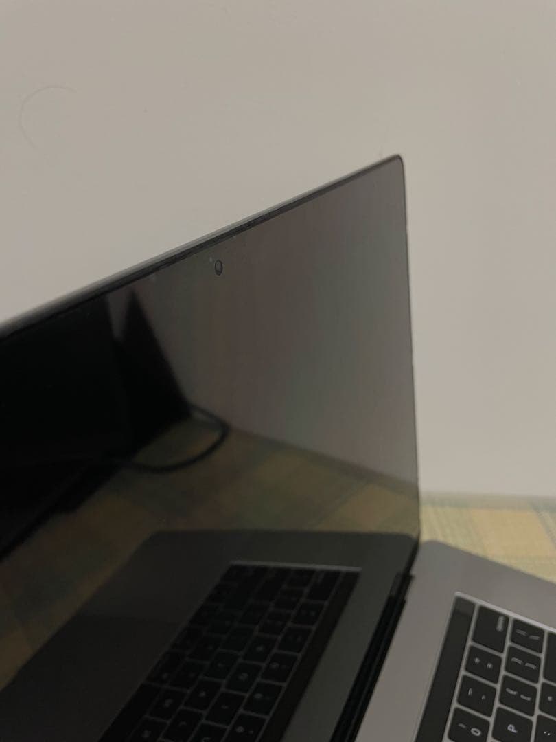 金*鯛様 ジャンク品　MacBook Pro A1990 ２台まとめて