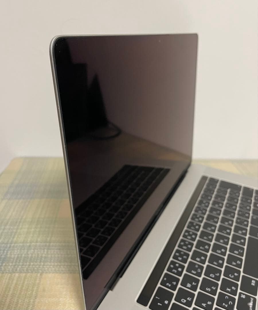 金*鯛様 ジャンク品　MacBook Pro A1990 ２台まとめて