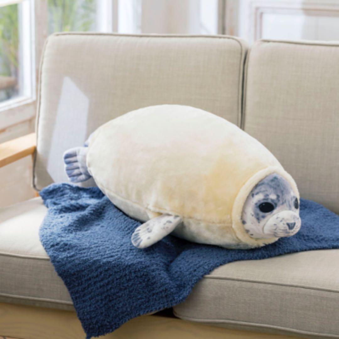 【新品未使用】アザラシのもちもちちゃん 換毛期 エビフライクッション