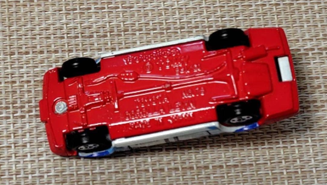 トミカ黒箱78-4 トヨタカローラレビン3ドア グループAフェア