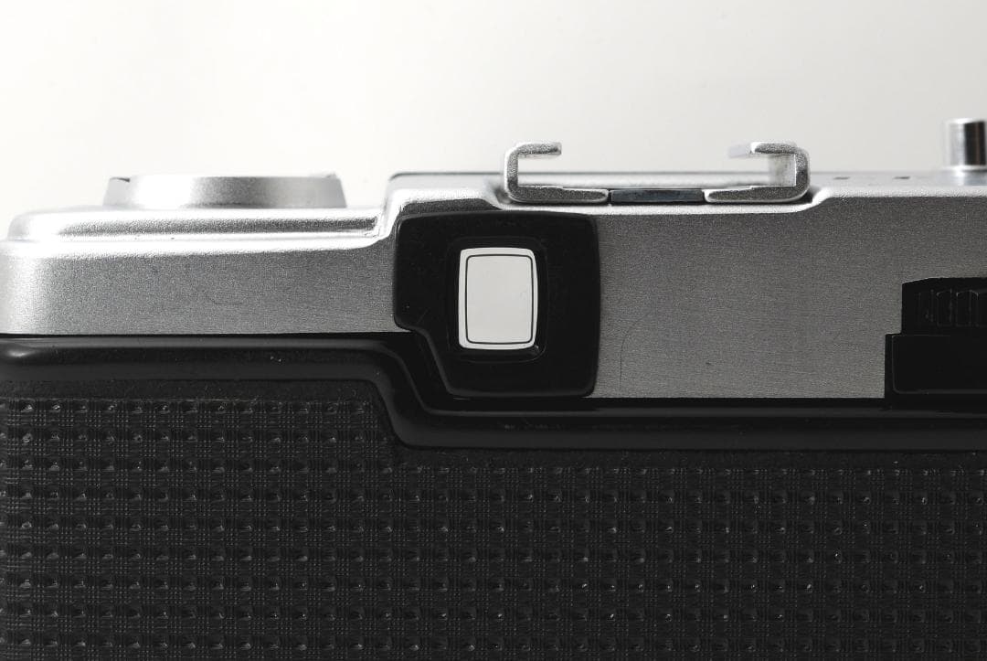 オリンパス OLYMPUS-PEN EE-3 ハーフサイズフィルムカメラ