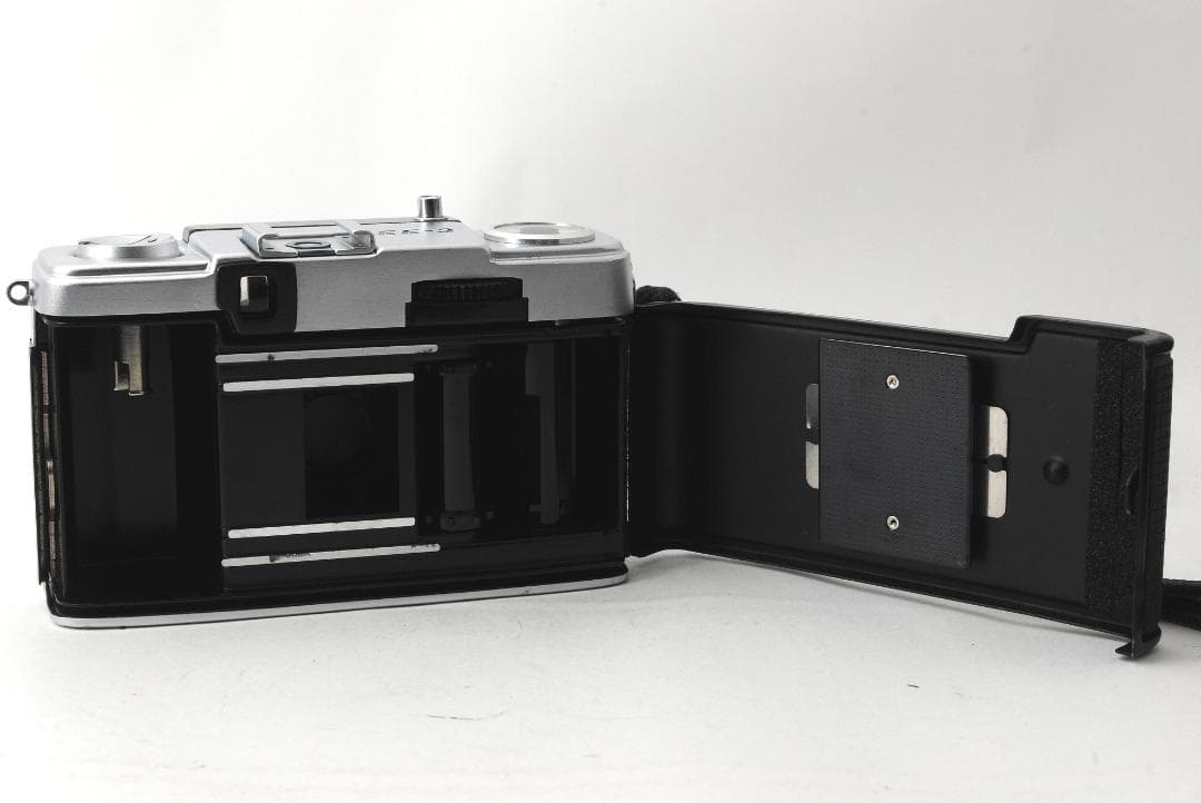 オリンパス OLYMPUS-PEN EE-3 ハーフサイズフィルムカメラ