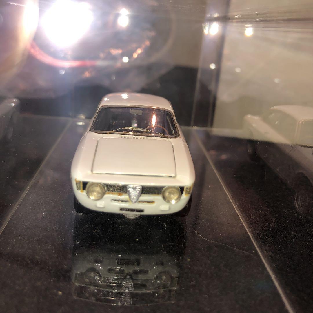 アルファロメオジュリアスプリントGTAストラダーレ