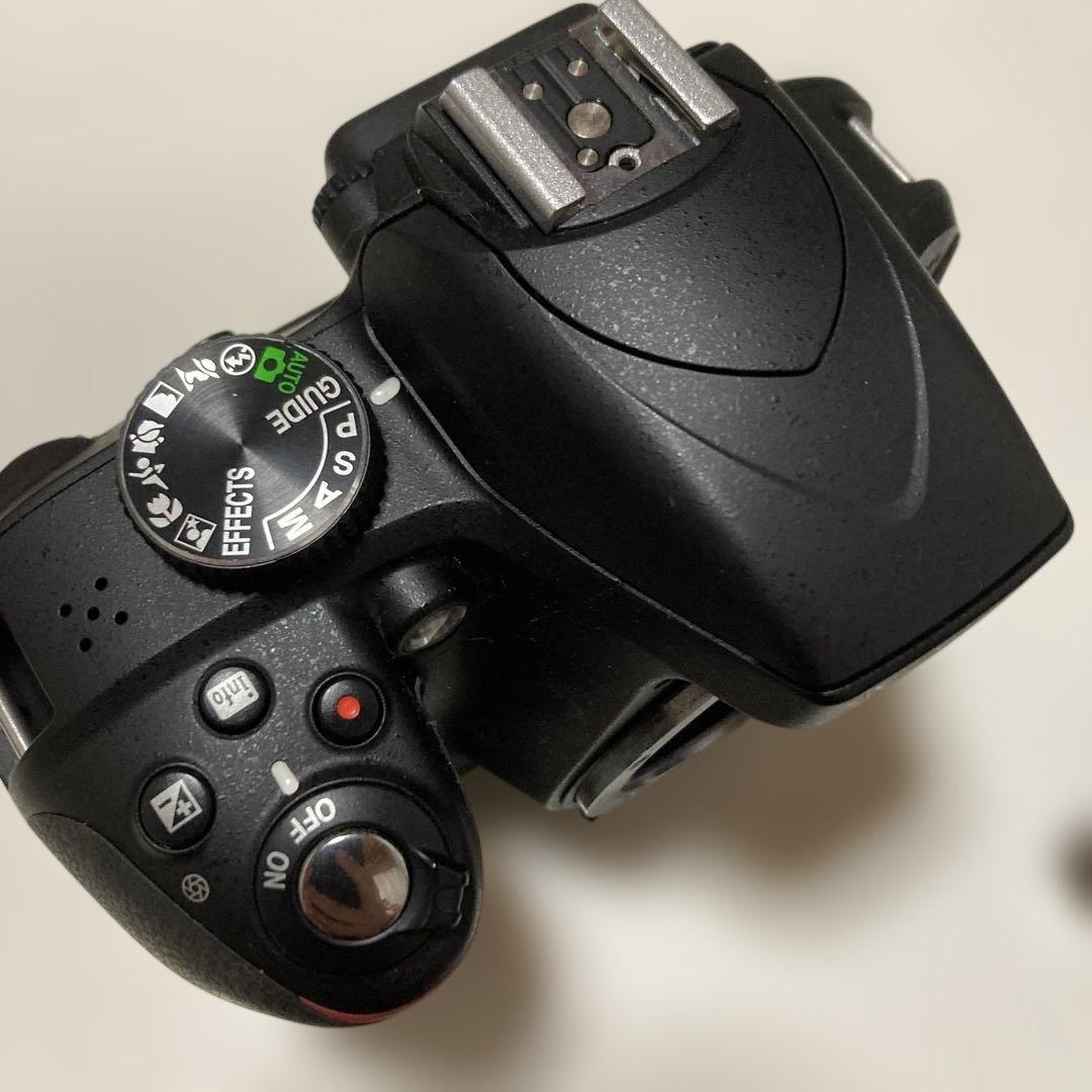 Nikon デジタル一眼レフカメラ D3300