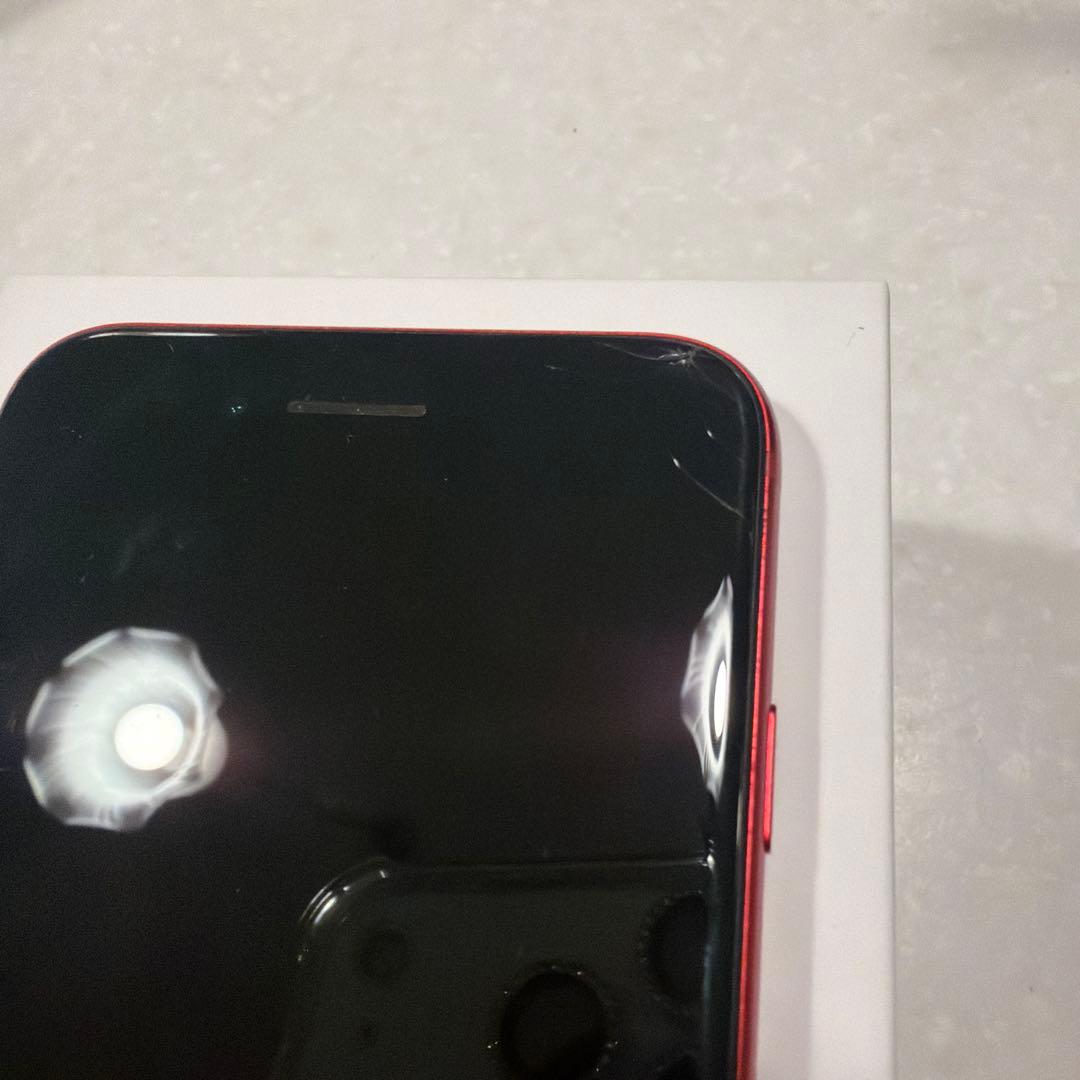 iPhoneSE第2世代　SE2 64GB SIMフリー　RED 本体