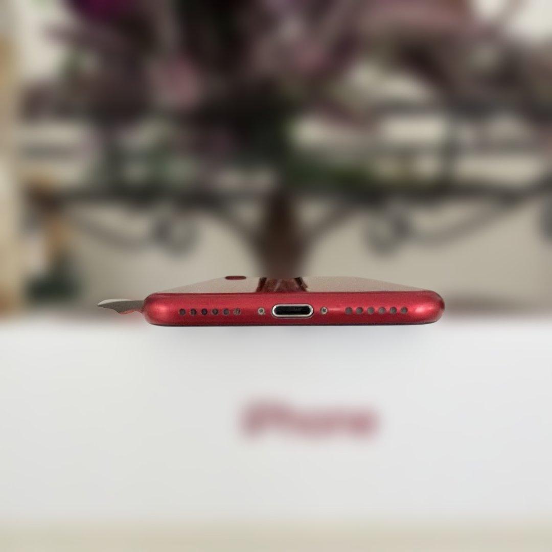 iPhoneSE第2世代　SE2 64GB SIMフリー　RED 本体