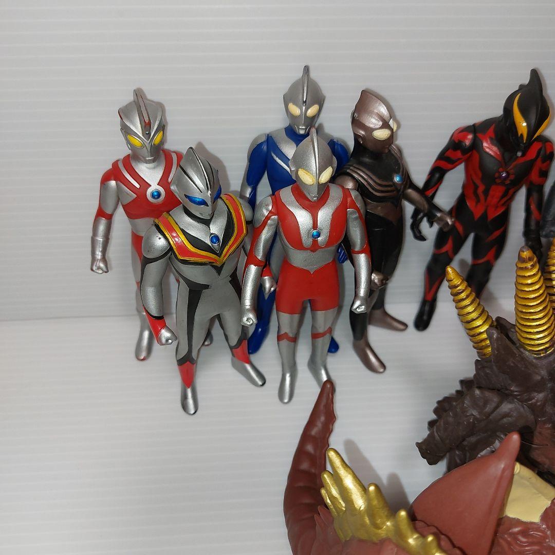 ウルトラマン　ウルトラ怪獣500シリーズ　まとめ売り37体！生産終了品ソフビ