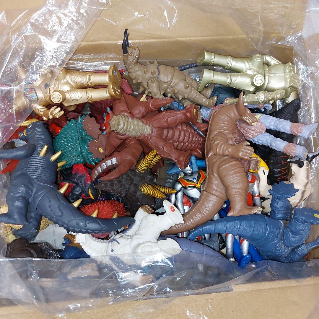 ウルトラマン　ウルトラ怪獣500シリーズ　まとめ売り37体！生産終了品ソフビ