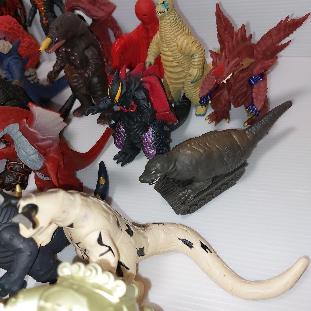 ウルトラマン　ウルトラ怪獣500シリーズ　まとめ売り37体！生産終了品ソフビ
