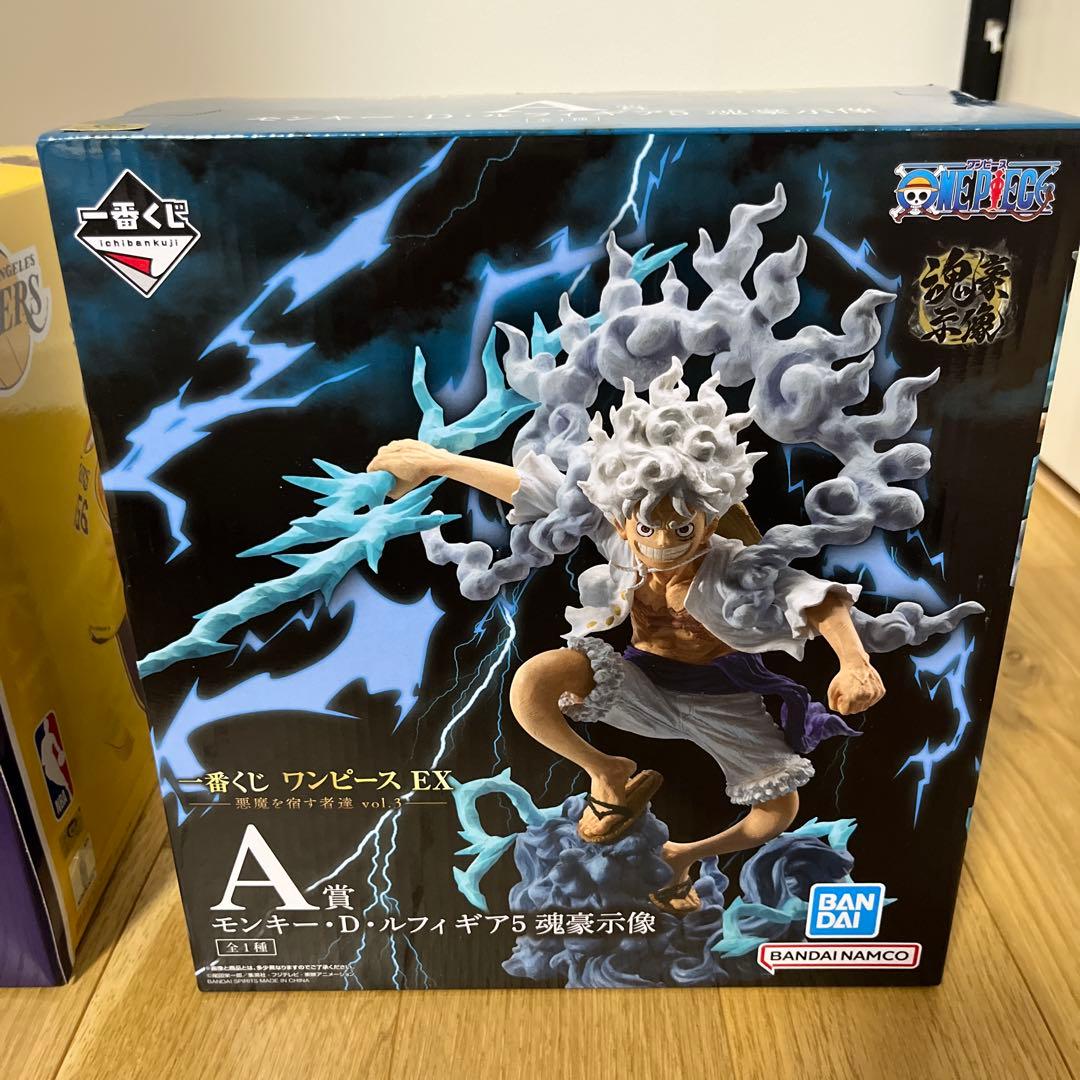 ルフィ レイカーズエディション フィギュア ONE PIECE LAKERS