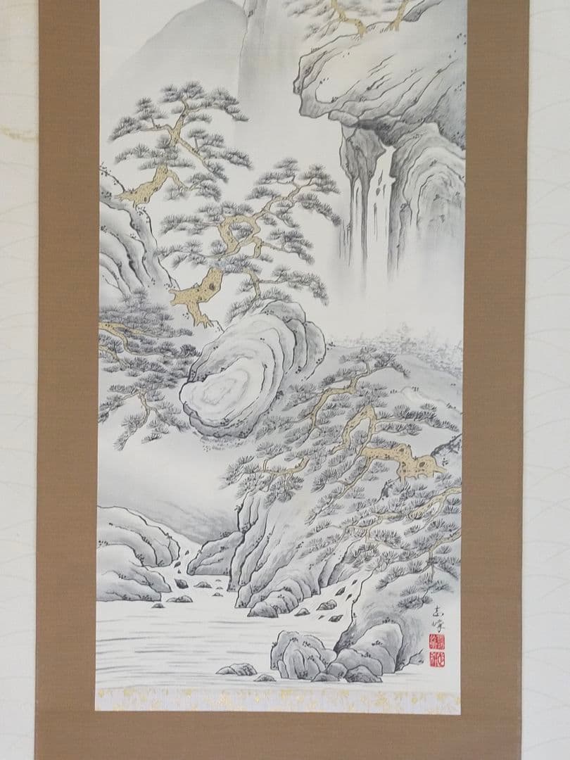 ♥☆彡♥　未使用　♥日本画♥　掛軸　山水図【志峰】共箱付き　掛け軸　骨董　古玩