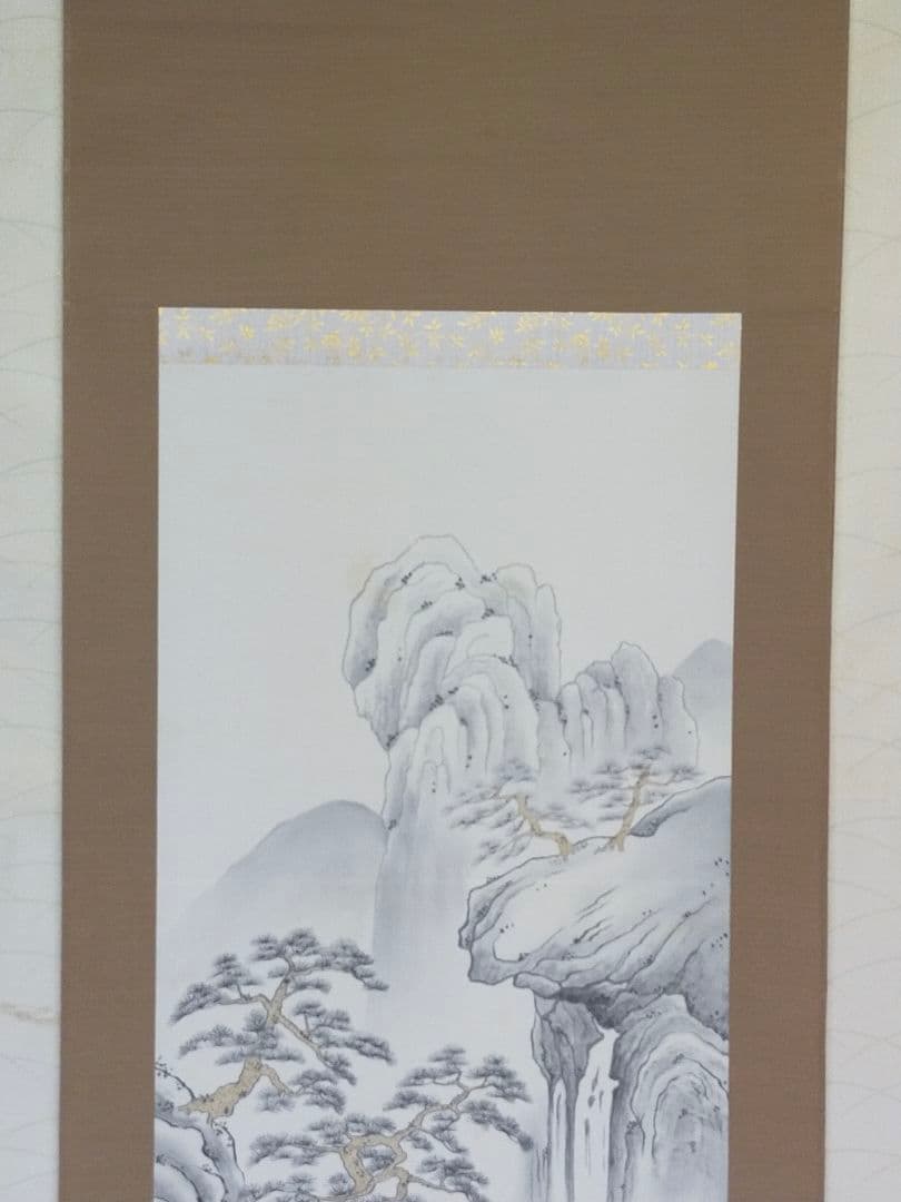 ♥☆彡♥　未使用　♥日本画♥　掛軸　山水図【志峰】共箱付き　掛け軸　骨董　古玩