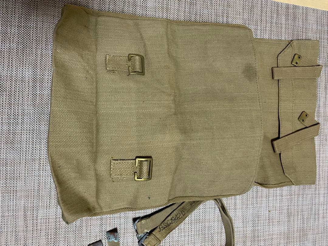 ベージュ キャンバスバッグ 調整可能ストラップ