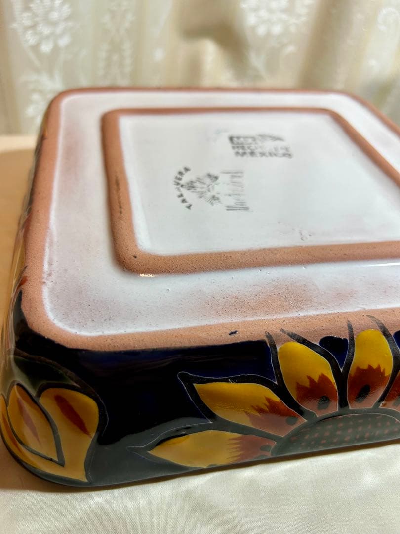 メキシコ　タラベラ焼き　四角陶器皿