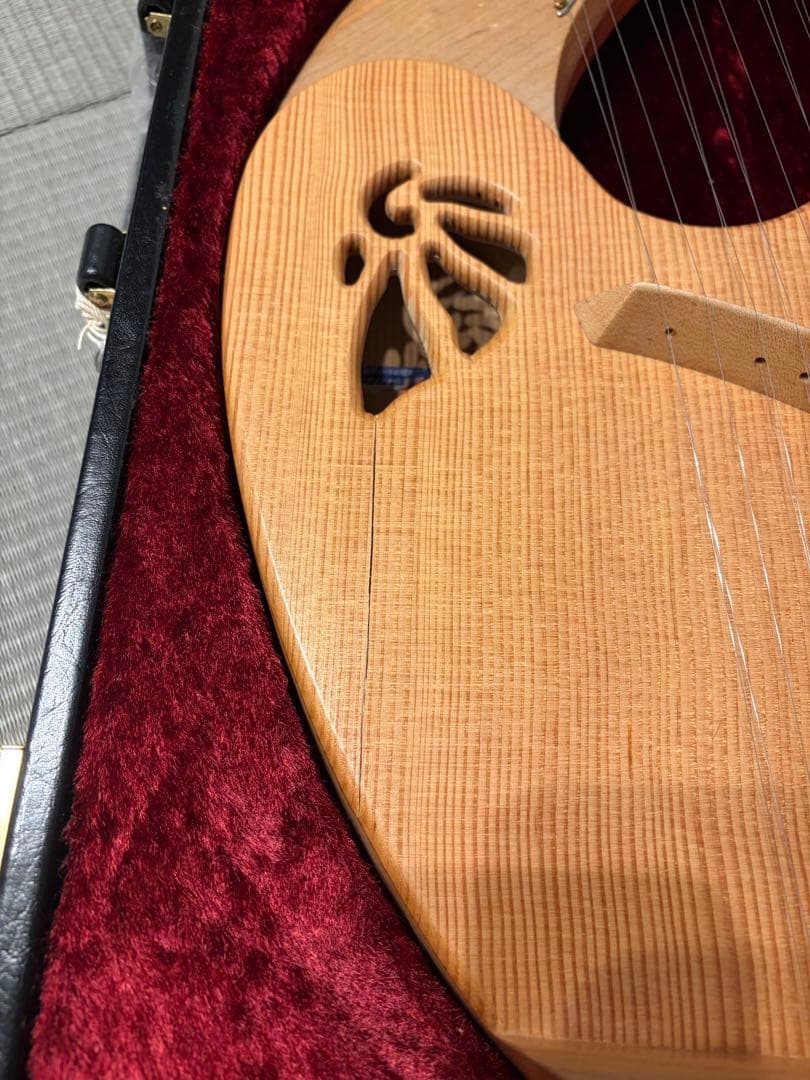 ソプラノライアー42弦(専用ケース付き) アフロディーテの竪琴、ライアー