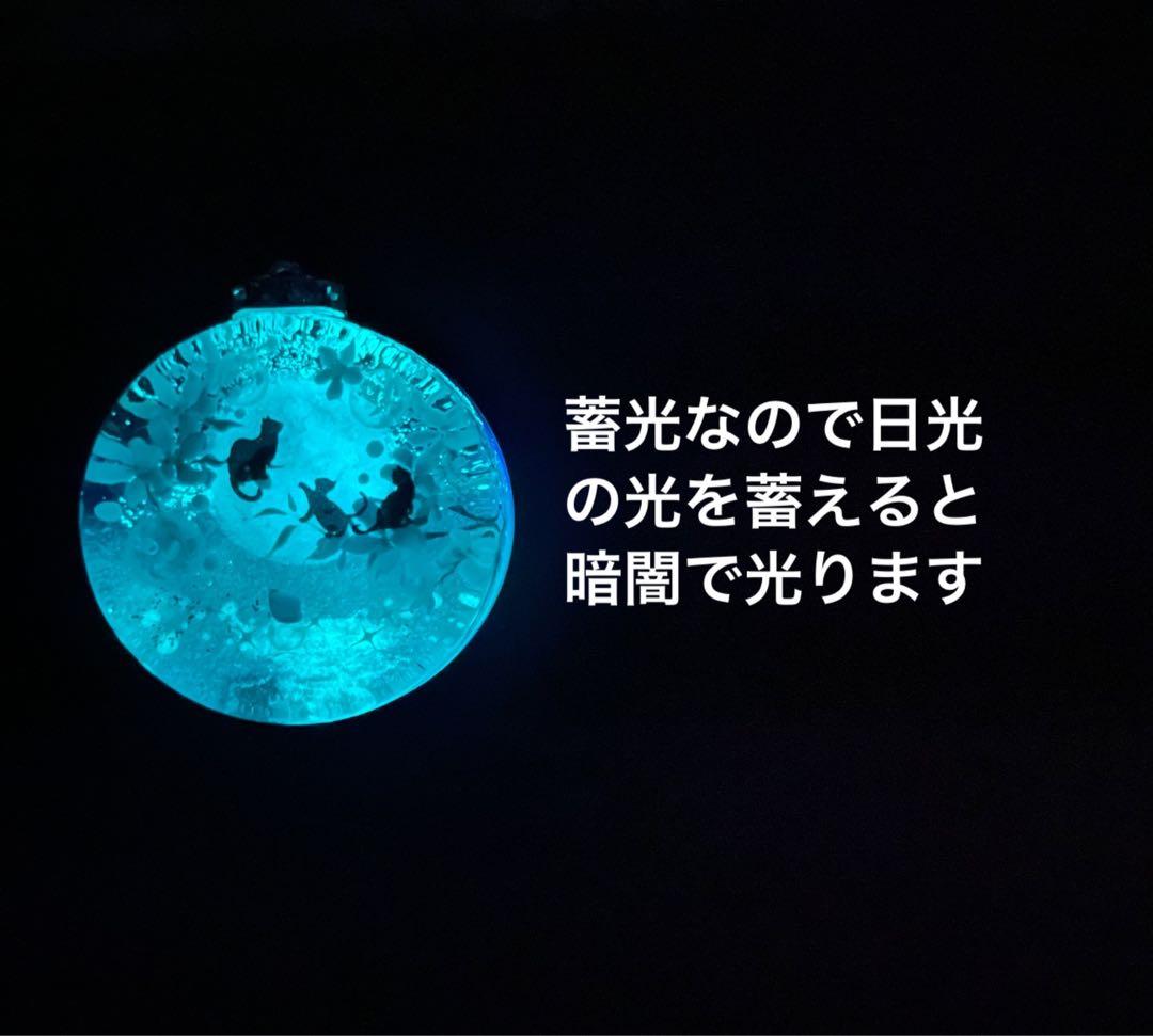 夕夏/レジン/春夜の子猫達　桜　蓄光　オルゴナイトネックレス