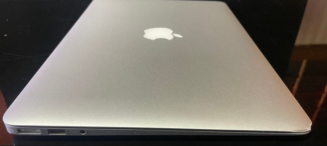 MacBook本体 Apple MacBook Air (13-inch, 2017)