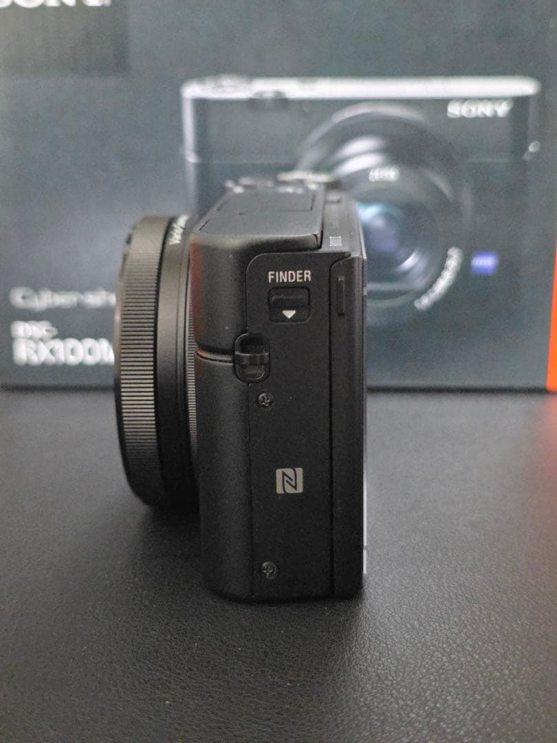 SONY CyberShot DSC-RX100M3　元箱　充電器付き