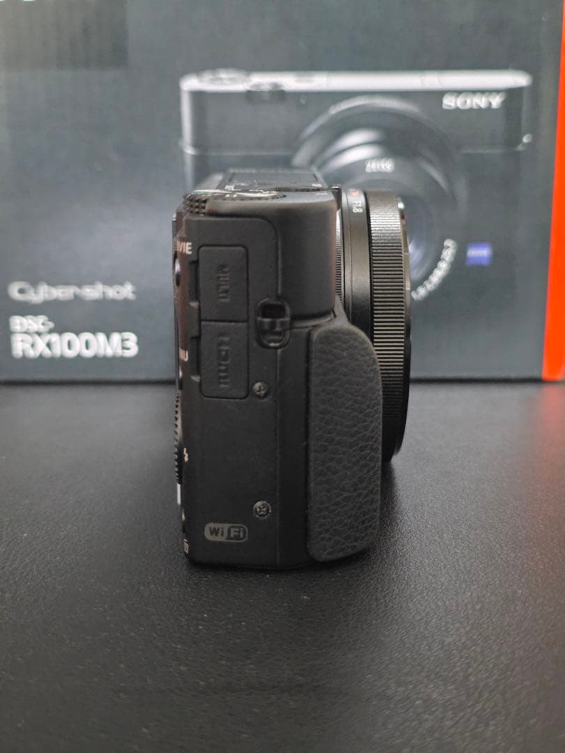 SONY CyberShot DSC-RX100M3　元箱　充電器付き