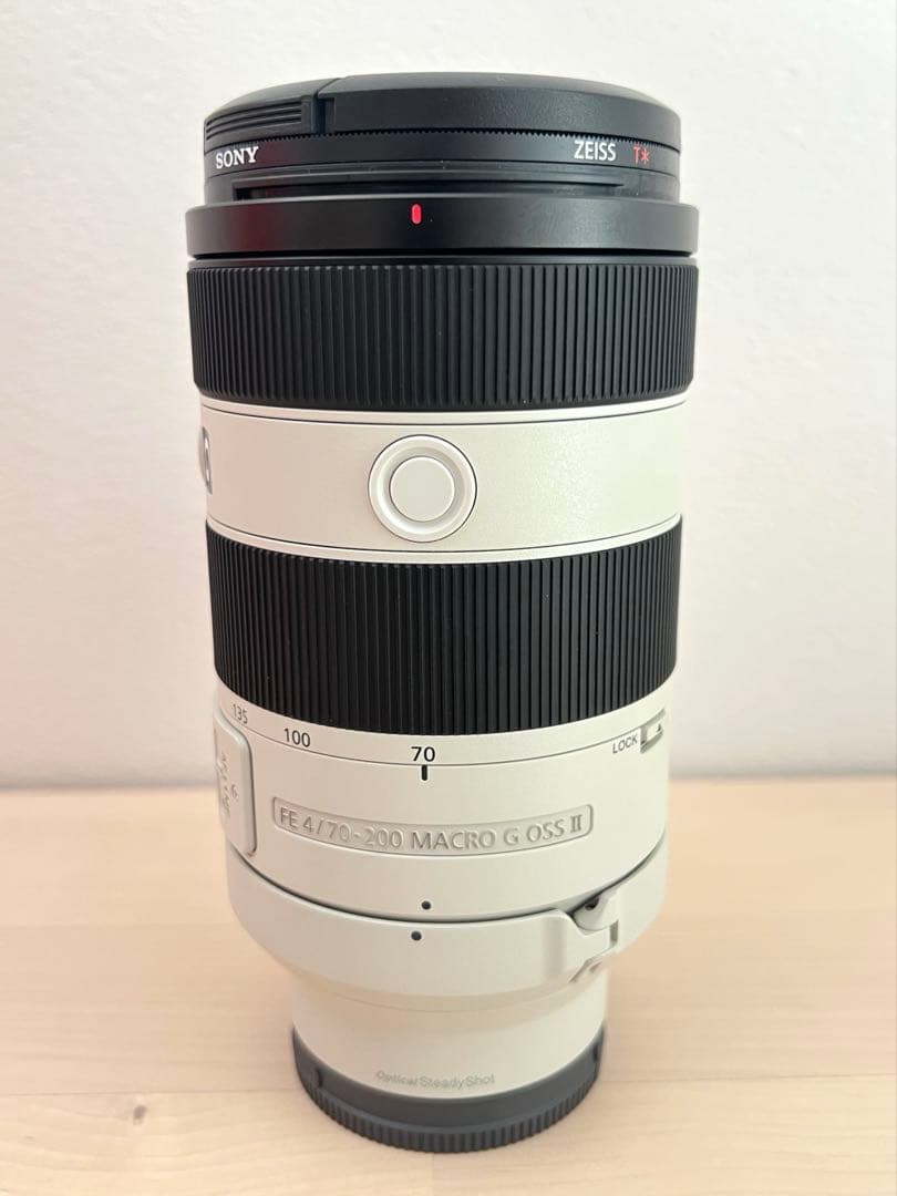 SONY FE70-200mm F4 Macro G OSS II プロテクタ付