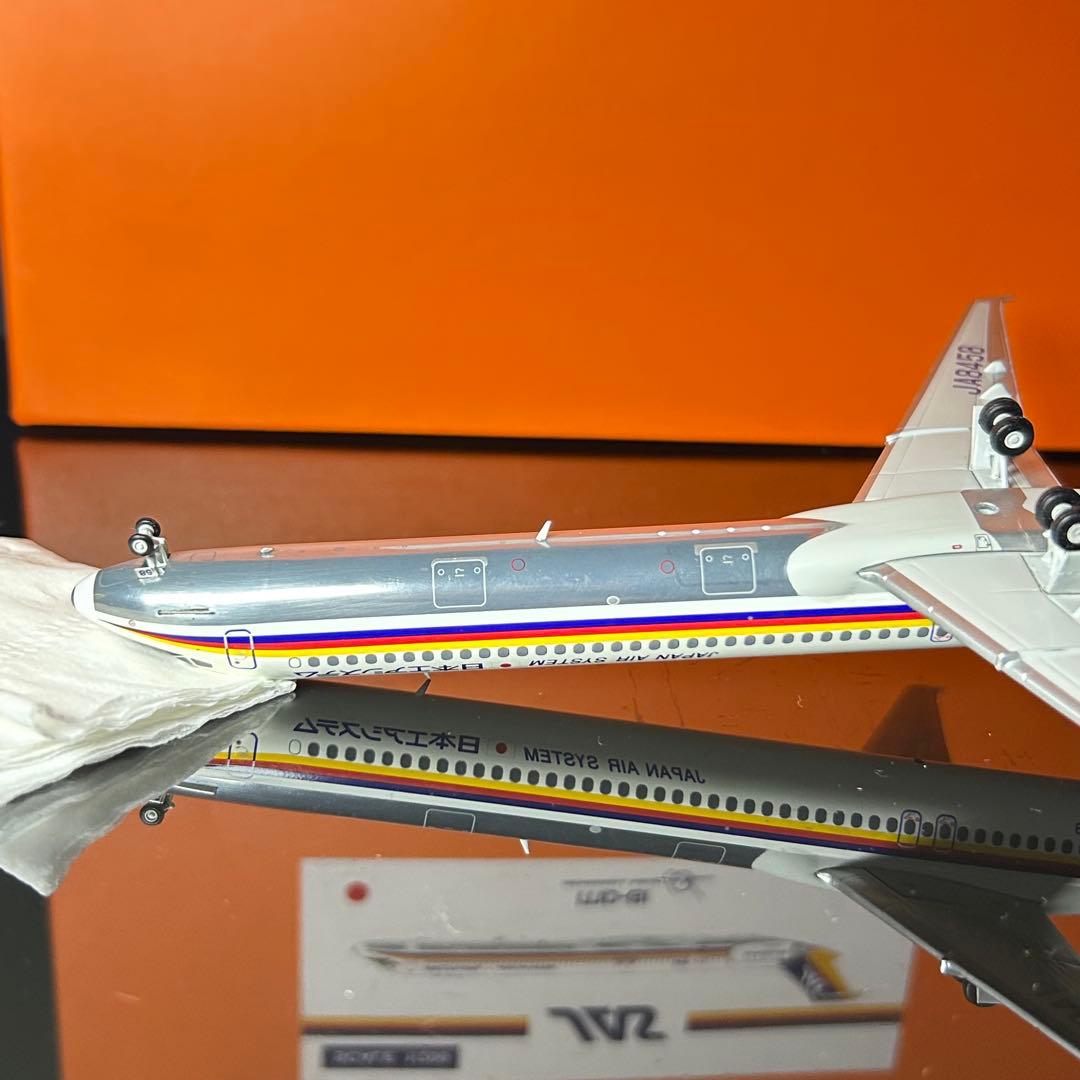 航空機・ヘリコプター Jcwings JAS MD-81 DC-9 JA8458 1/200