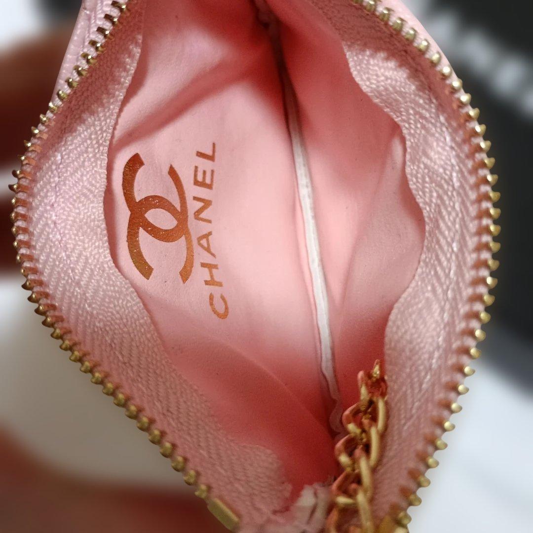 CHANEL ピンク キルティング ケース　ノベルティ