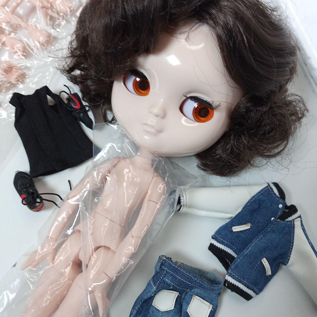 新品アイシードール ボーイシュ 濃いブラウン  アウトフィットフルセット