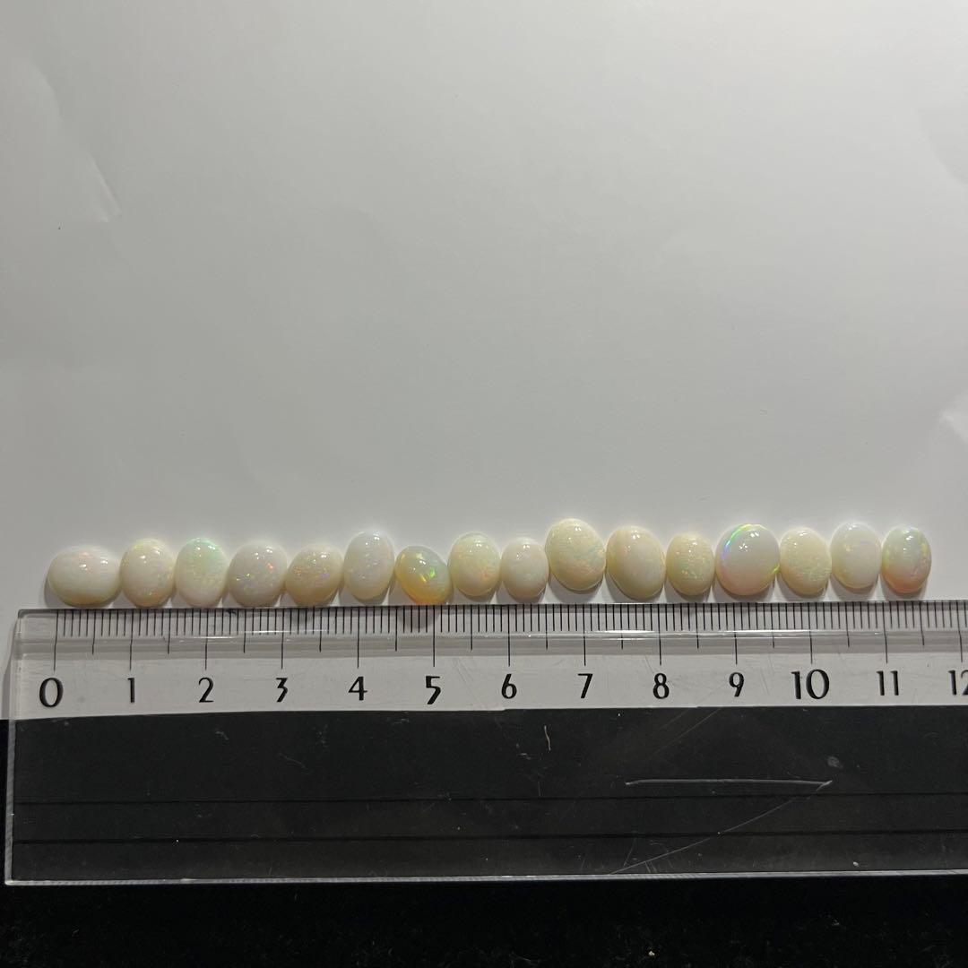 オパール　ルース　16pc 22.25ct