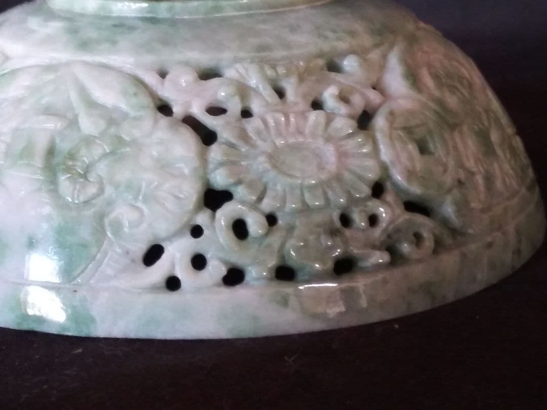 玉製花薫(香炉)　南陽翡翠(独山玉)製　中国工芸品　置物　NO.836