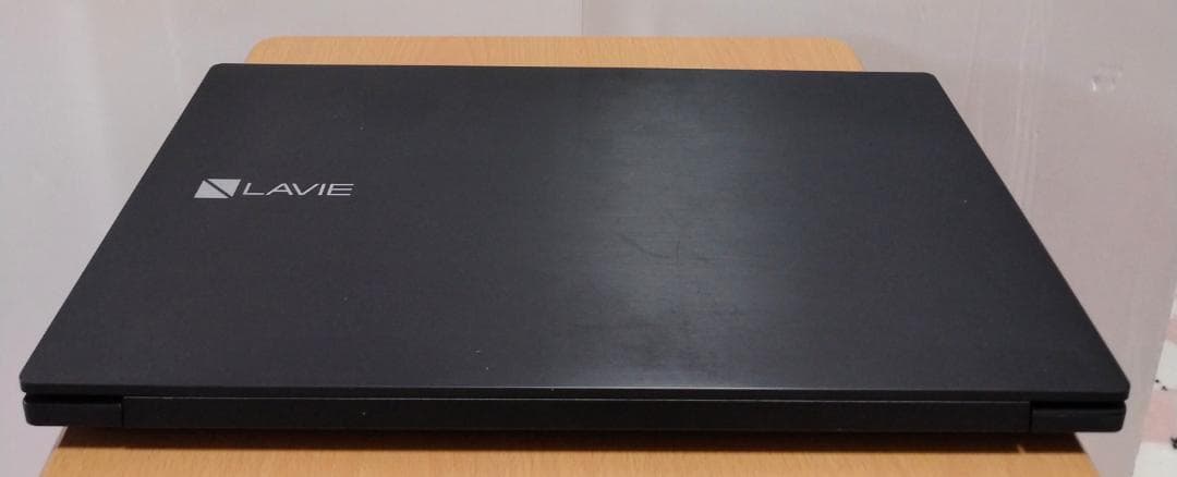 NEC8世代Core i7 SSD256GBメモリー8Gブルーレイ17.3インチ