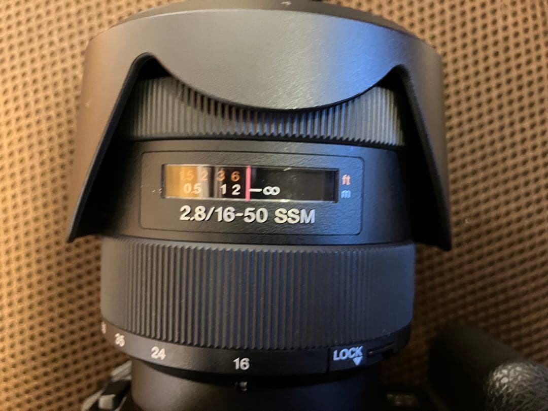 SONYレンズSAL1650 ＋コニカミノルタα-7
