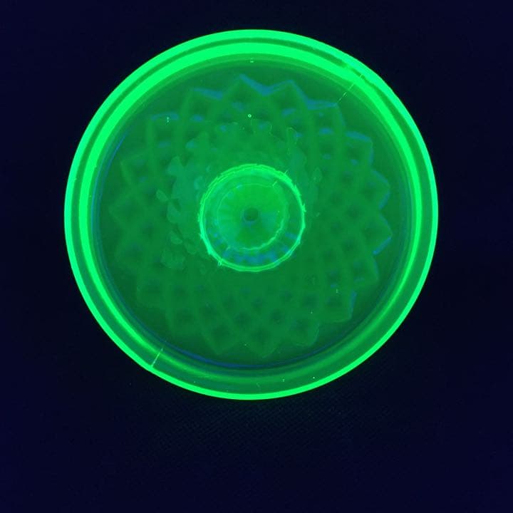 キャンドルスタンド　蝋燭立て　ウラン　ガラス　ワセリン　グラス　ディプレッション