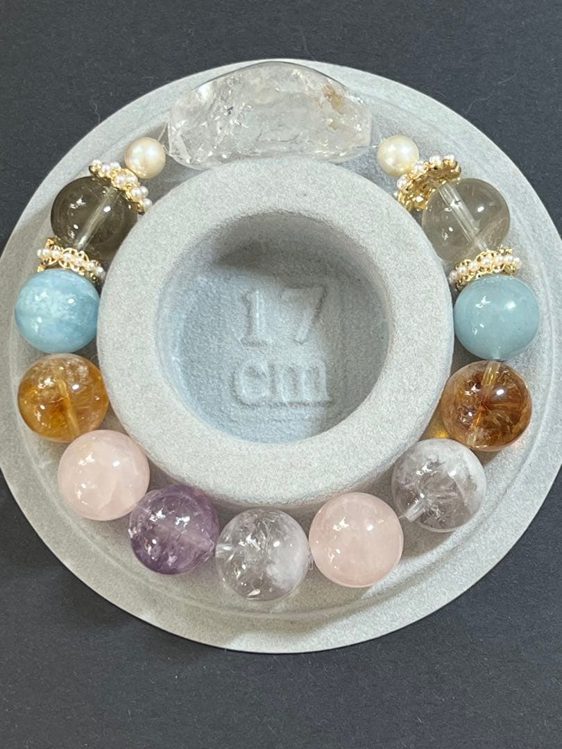 ハートの水入水晶とミックスクォーツのブレスレット