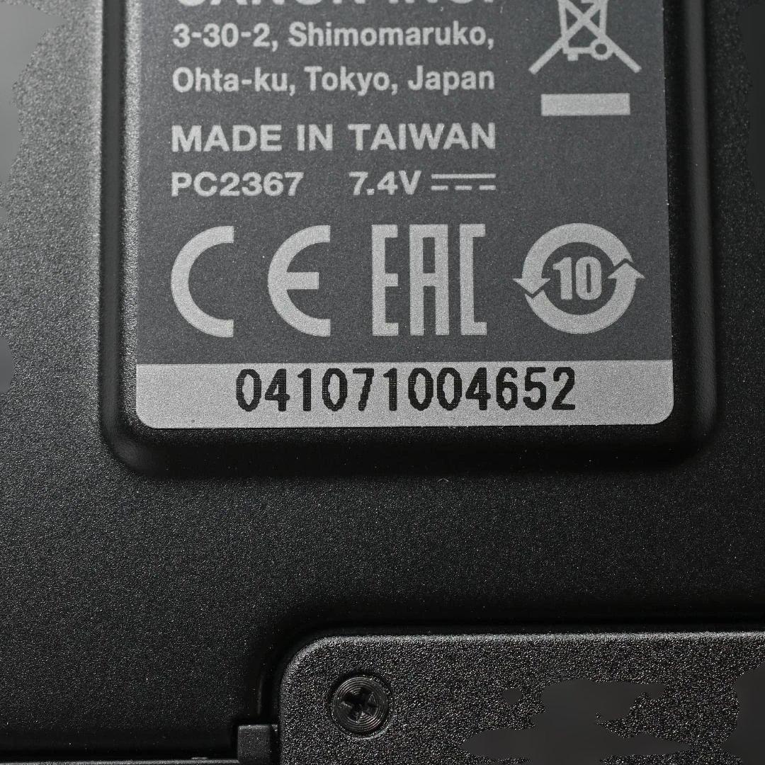 【美品】 Canon EOS M200 ブラック レンズキット