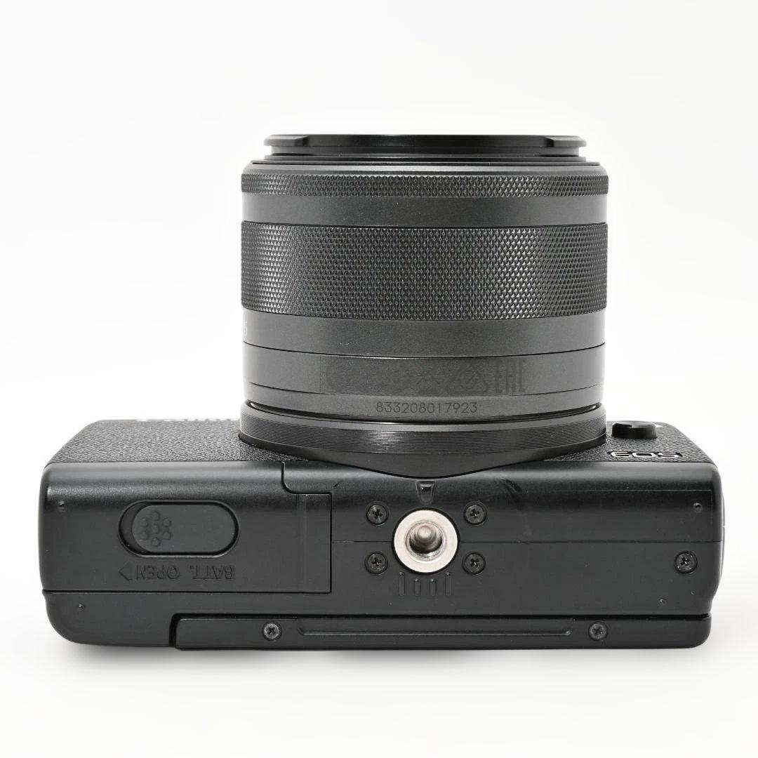 【美品】 Canon EOS M200 ブラック レンズキット