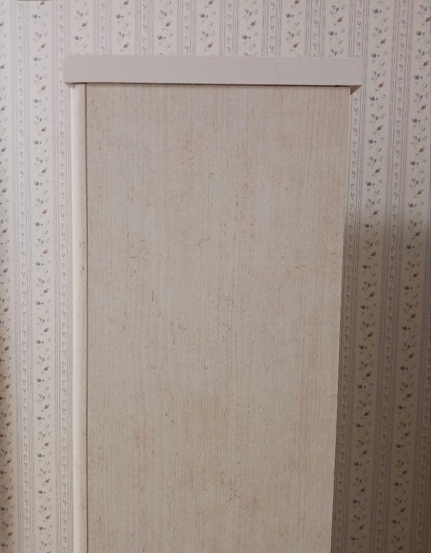 ニトリ　ホワイト木製本棚 5段 スリム