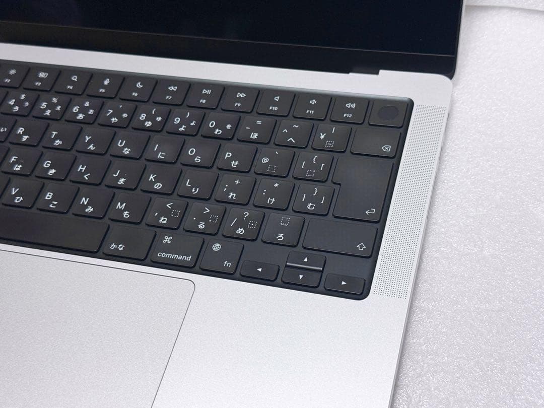 良品　MacBook Pro 14インチ M1Pro 32GB 1TB シルバー