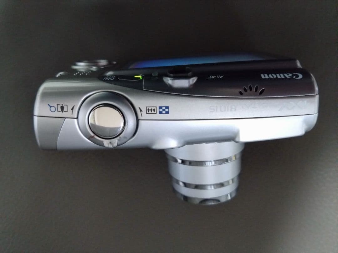 美品【動作品・備品元箱付】Canon IXY DIGITAL 810is