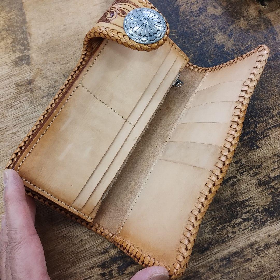 ［ 未使用 ］レザー 編み込み ハンドメイド ターコイズ装飾付き 長財布