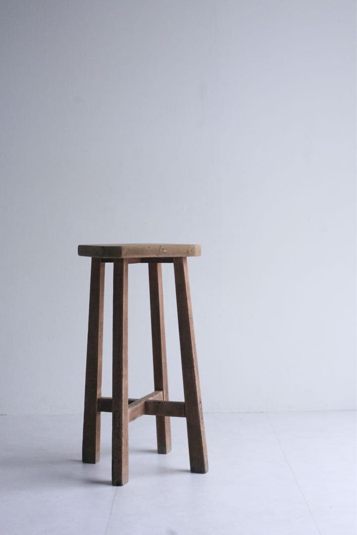 ハイスツール　無垢材　花台　展示台　古家具　カウンターチェア 古道具