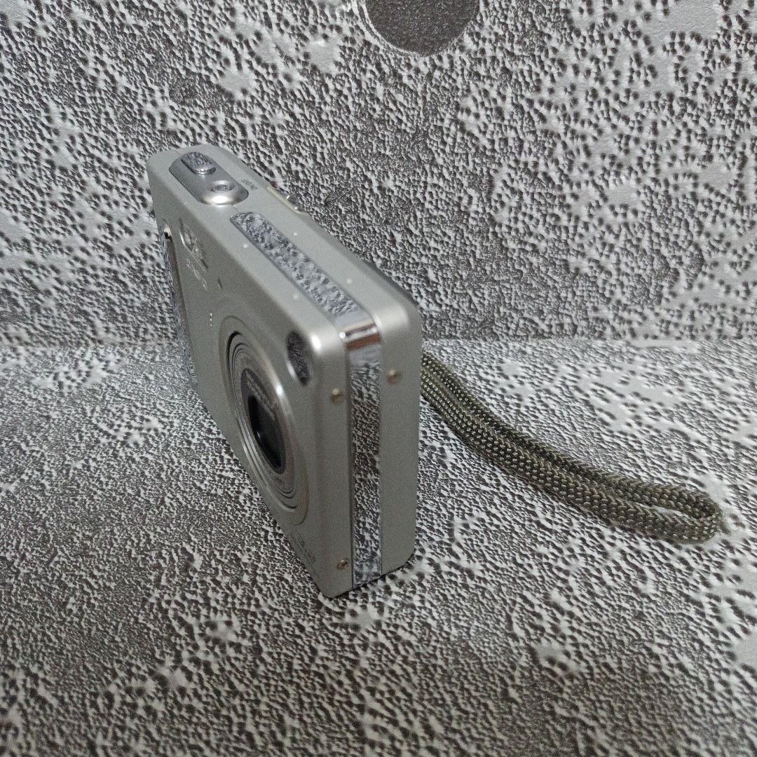 デジタルカメラ CASIO EXILIM ZOOM EX-Z3