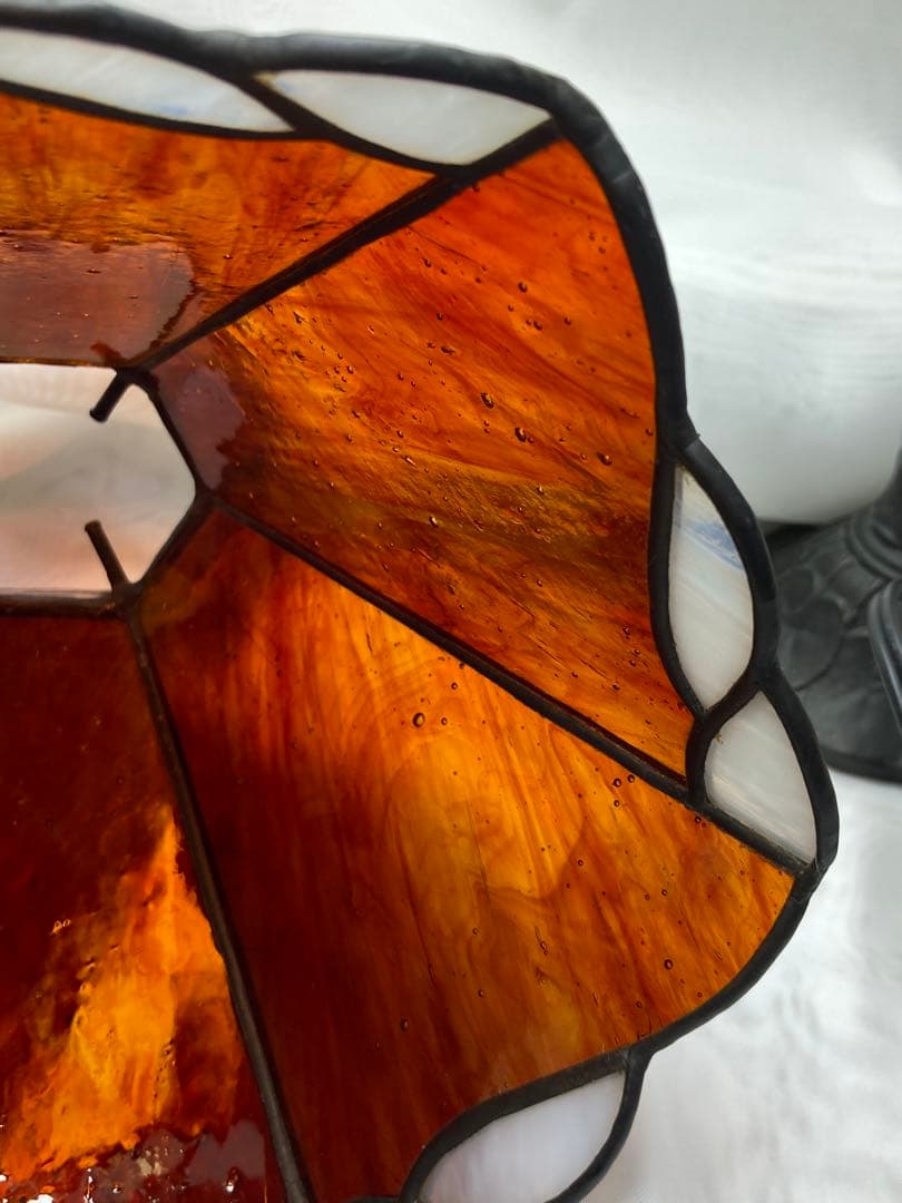 ステンドグラス　ランプ　気泡ガラス　琥珀色